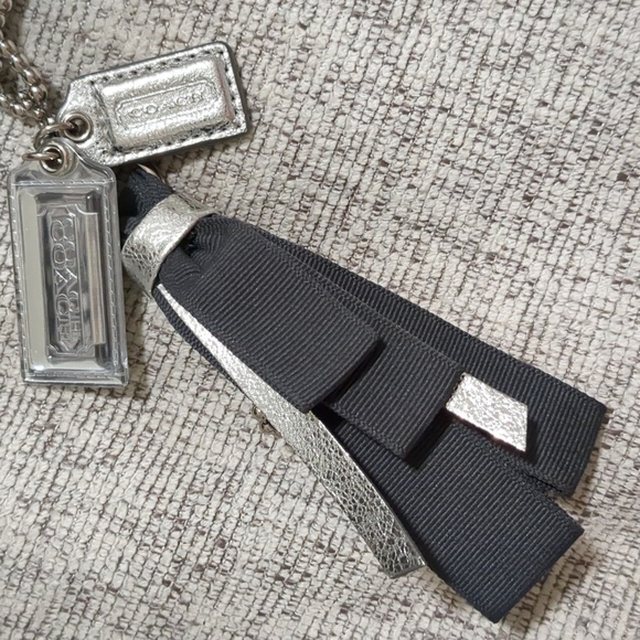 Coach "Poppy" Storypatch Women's Bag - Picture 7 of 11